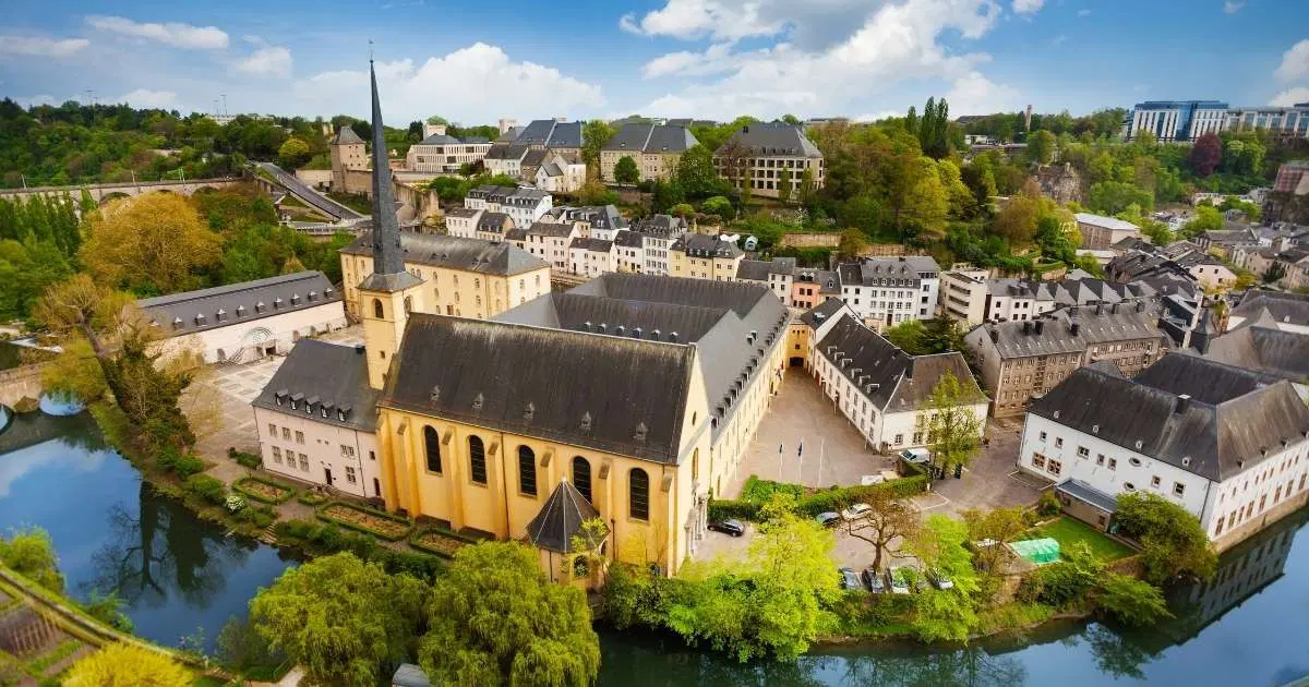 Dünyanın En Zengin Ülkesi