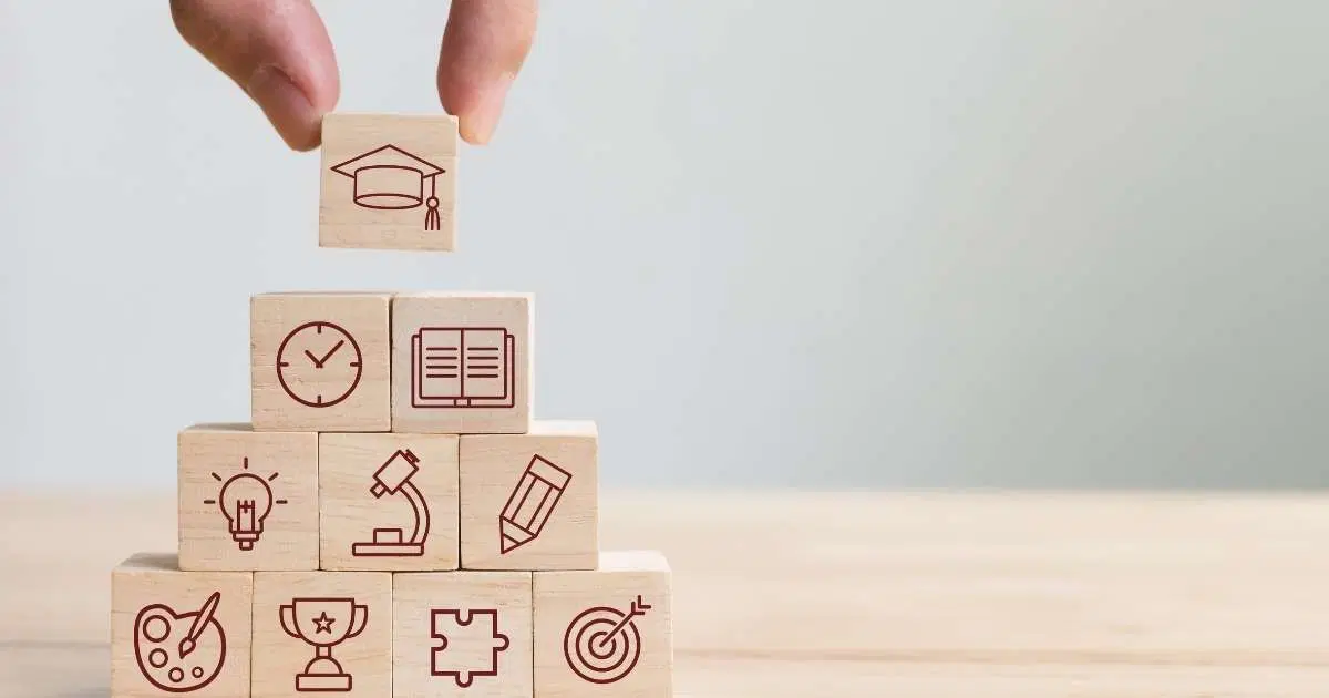 Eğitim Müfredatı Kişisel Gelişime Ne Kadar Yer Veriyor?