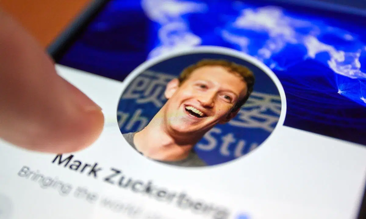Facebook Kurucusu Mark Zuckerberg'i Tanıyalım
