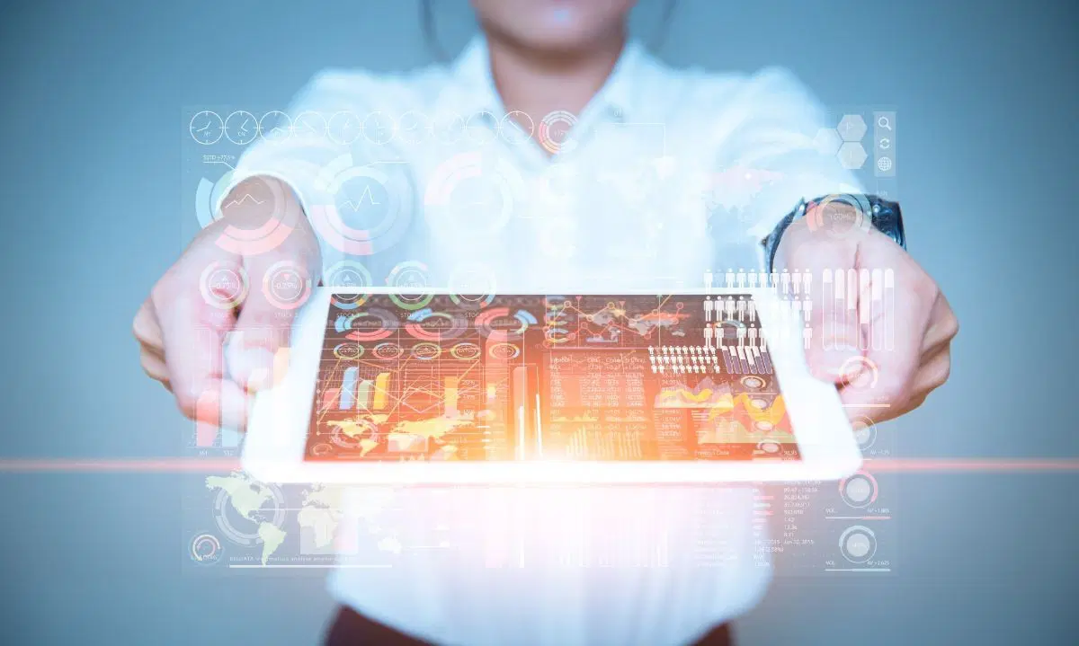 Hologram Teknolojisi Ne İşe Yarar?