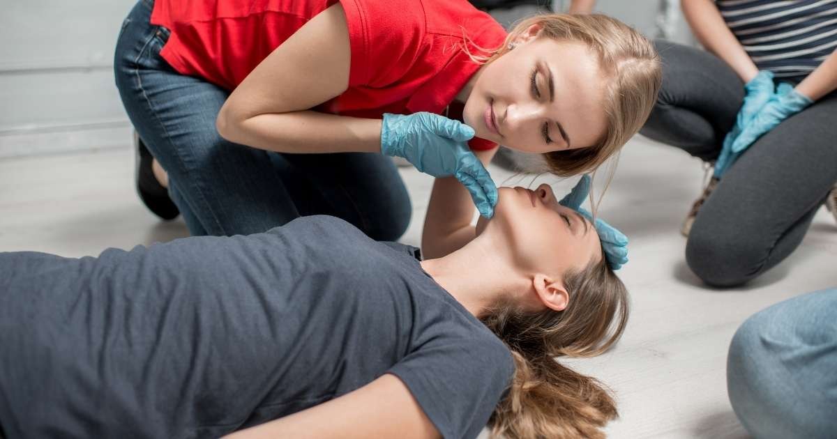 İlk Yardım Eğitimi Nedir? Nasıl Alınır?