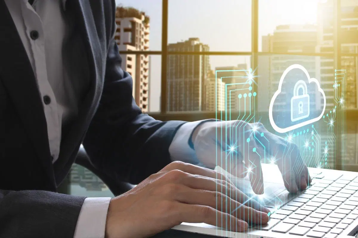 KVKK Nedir? Ne Zaman Yürürlüğe Girdi?