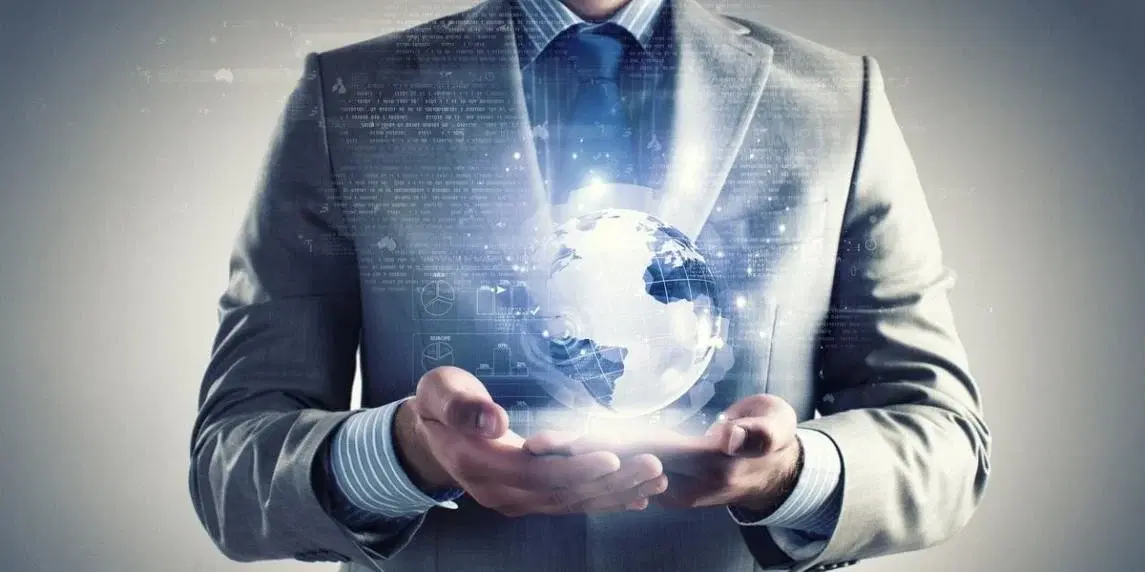 Lüks Markalar Ve Dijital Dünya