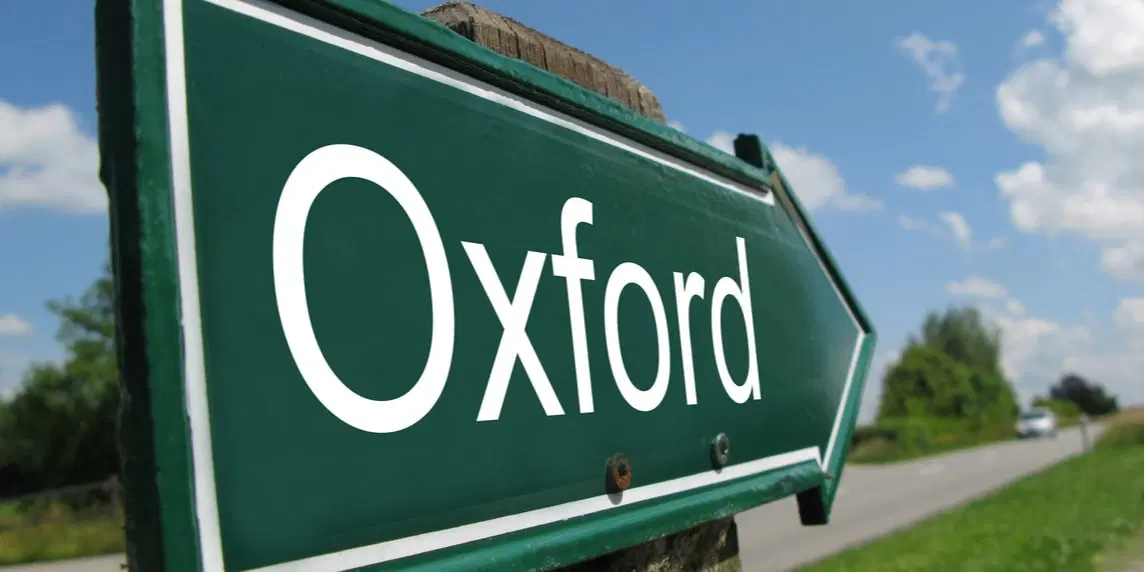 Oxford Bir Tık Ötede mi?