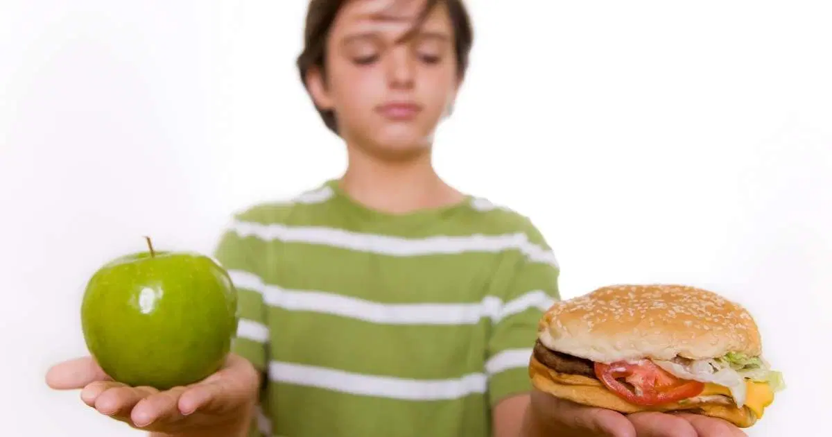 Sağlığımıza Değil Yemeye Düşkünüz