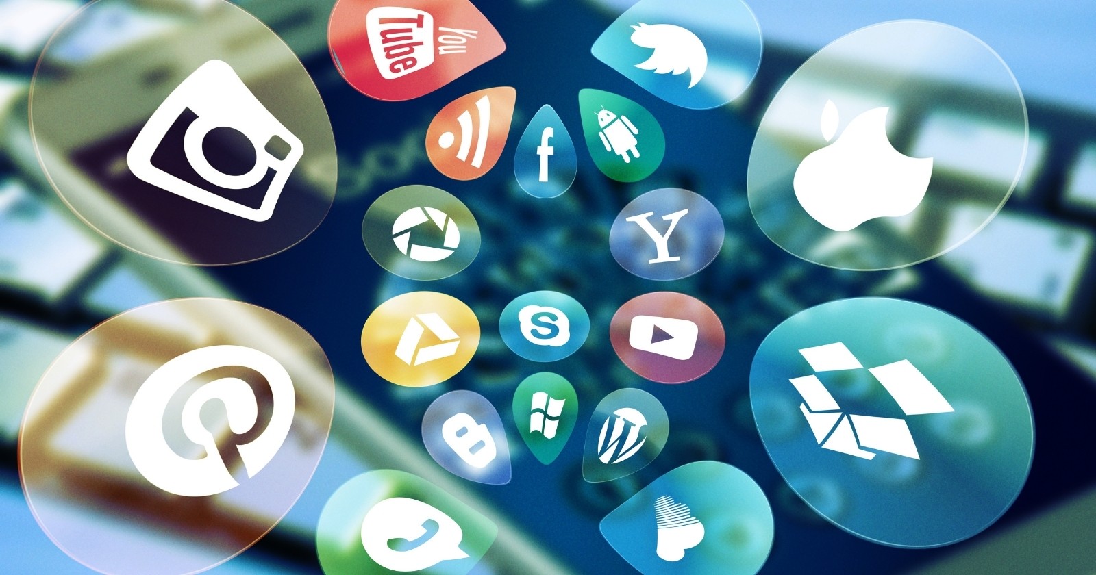 Sosyal Medya Hayatımıza Ne gibi Değişikliklere Sebep Oldu?