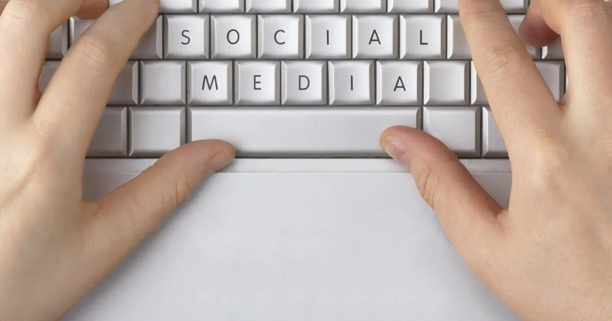 Sosyal Medya Ve Topluluk Yöneticisi