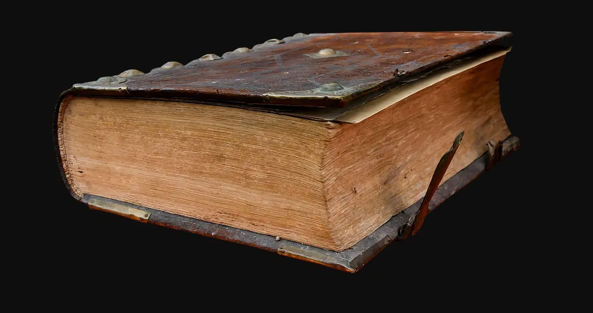 Türkiye’de Basılan İlk Türkçe Kitap: Vankulu Lügati