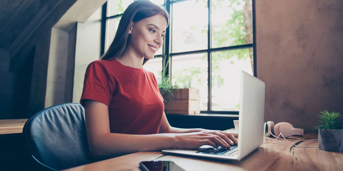 Web Sitesi Açarak Para Kazanın