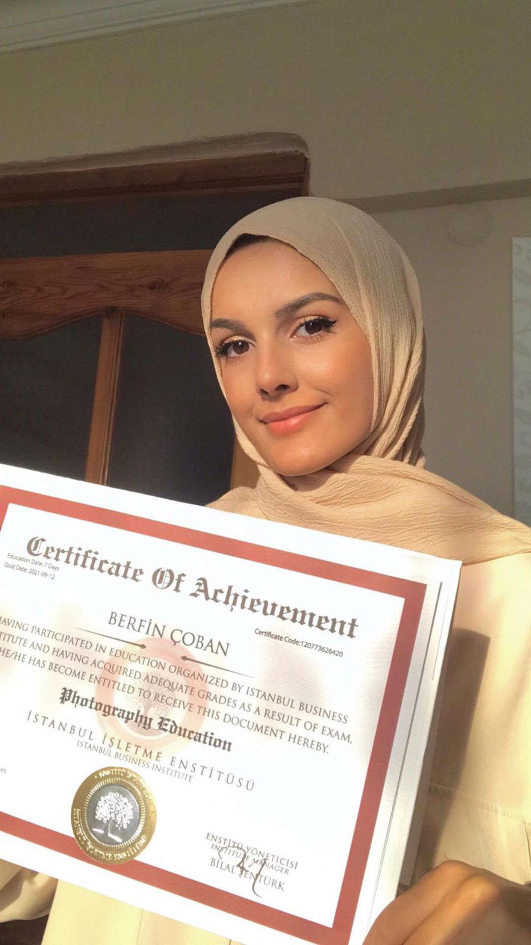 Internationally valid professional certificate sample - EU approved digital and printed certificate example 41